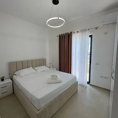 Ap Appartement Golem (Tirana)